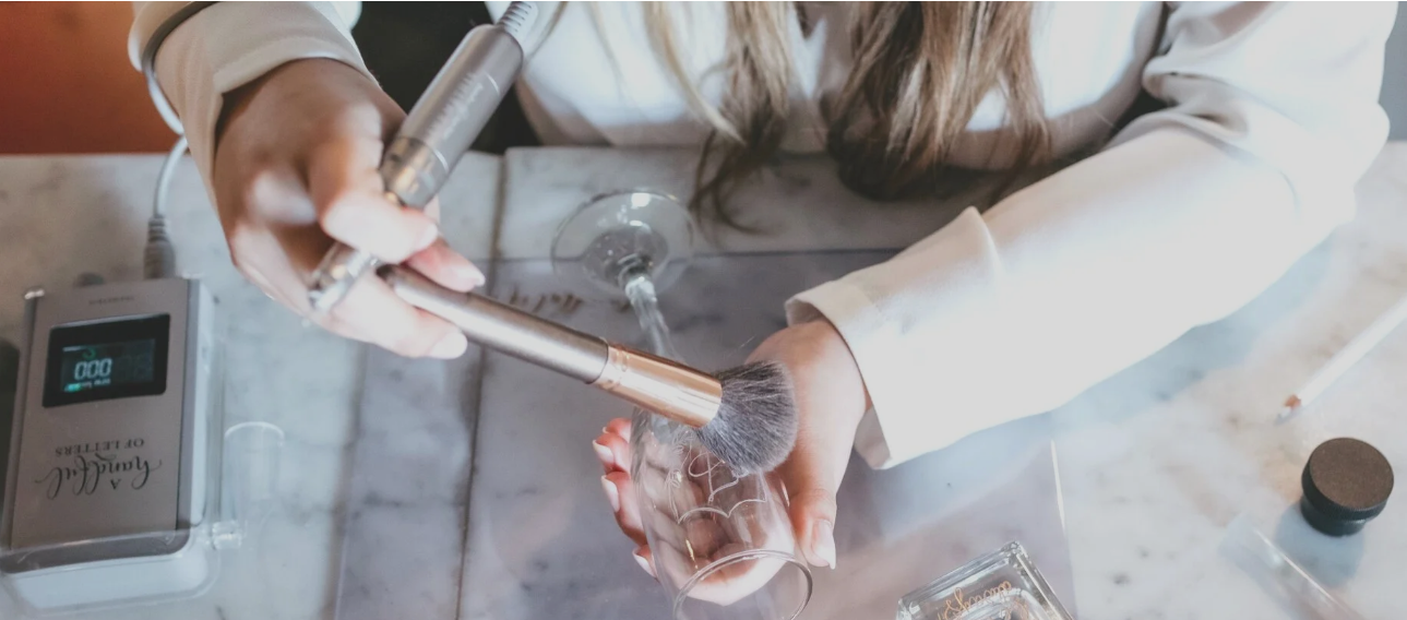 Hand Engraving Pricing Guide: Cost Per Piece, Events & Corporate Jobs